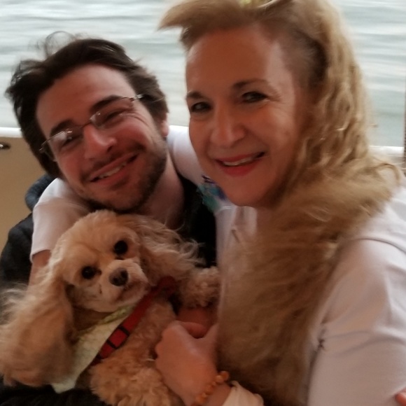 Meet your Posher, Kaye - Picture 6 of 6